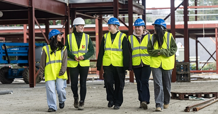Construction Firms Urged to Open Doors to Next Generation of Workers|Next Generation of Workers