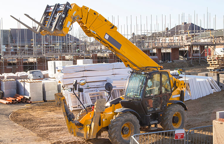 6 Forklift Mistakes Your Roofing Company Is Making