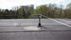 Working at Height on Roofs: Why Training Matters Beyond Fall Protection Equipment