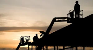 Which Roofing Projects Require Telehandlers and Which Don’t?