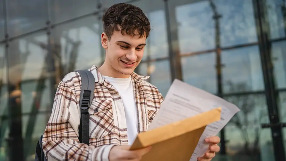Construction Sector Urges A-Level Students to Look Beyond University