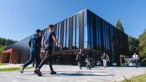Burnley College to Launch New Roofing Apprenticeship