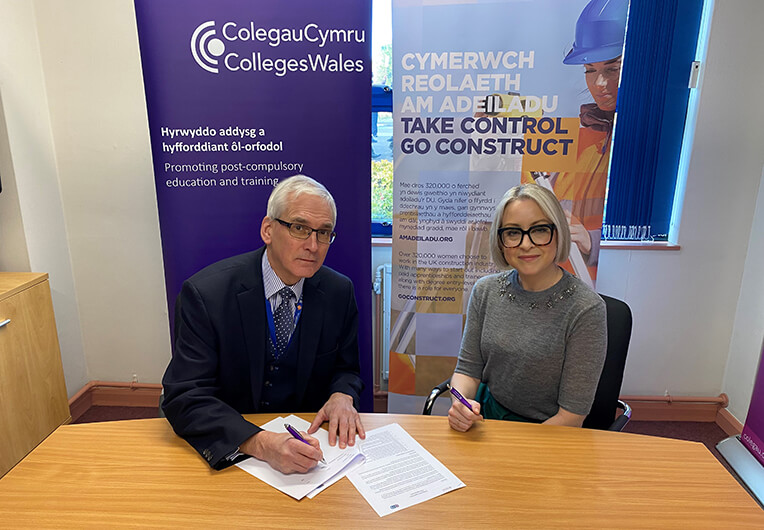 ColegauCymru Joins Forces with CITB