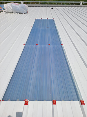 EJOT Colorfast fasteners in White and Poppy Red 
