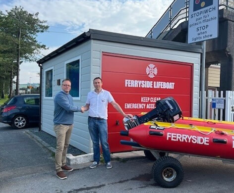Freefoam cladding donation to lifeboat garage