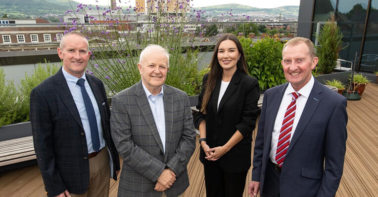 Henry Bros (1)