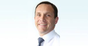 Apollo Managing Director Ian Cornelius to Retire After Three Decades