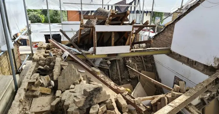 Builder Sentenced after Roof Collapse Injures Three Workers|Builder Sentenced after Roof Collapse Injures Three Workers|Builder Sentenced after Roof Collapse Injures Three Workers