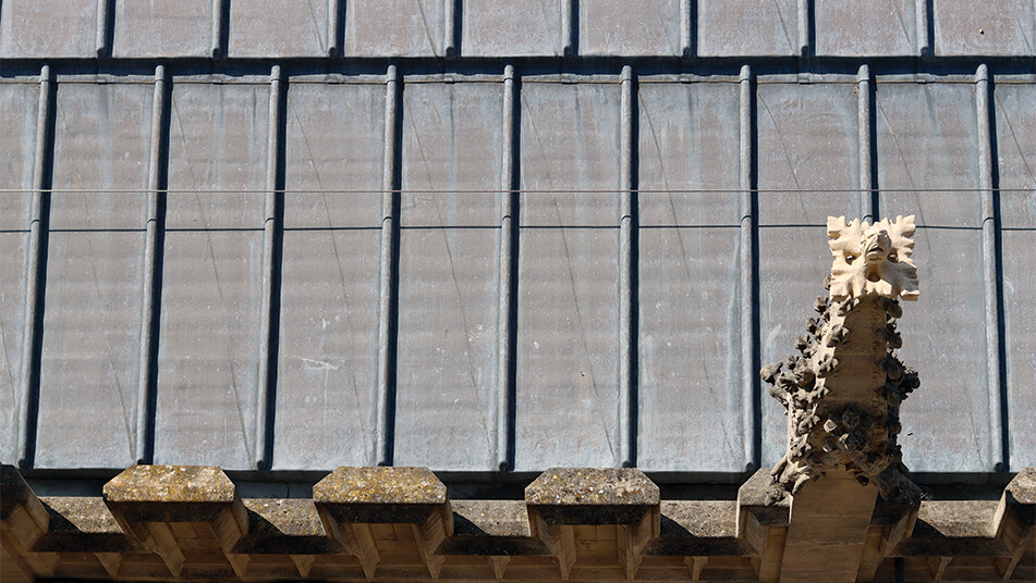 Lead roof