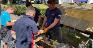 NFRC Promotes Slating Skills at Royal Highland Show