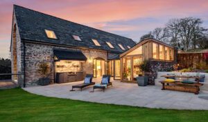 Keylite Frames the View at Luxury Holiday Destination