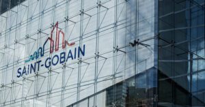 Saint-Gobain Makes First Zero Carbon Flat Glass