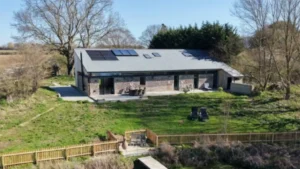Brazilian Slate Roof Complements Surroundings