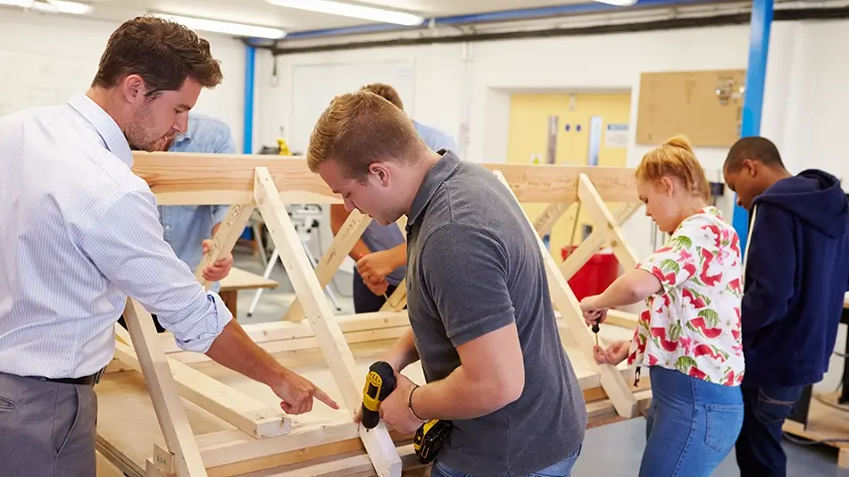 Govt to Launch Technical Education Pathways for Year 10 Students