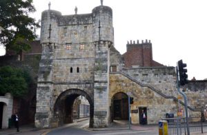 Ancient Monument Gatehouse To be Re-Roofed
