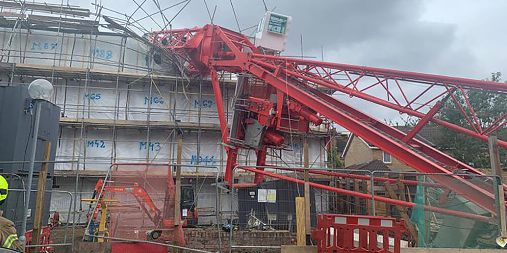 crane collapse2