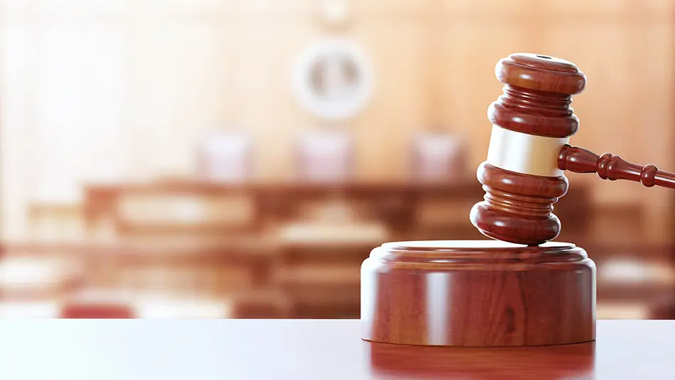Court hammer