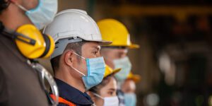 Manual Roofers Among Workers More Likely to Smoke