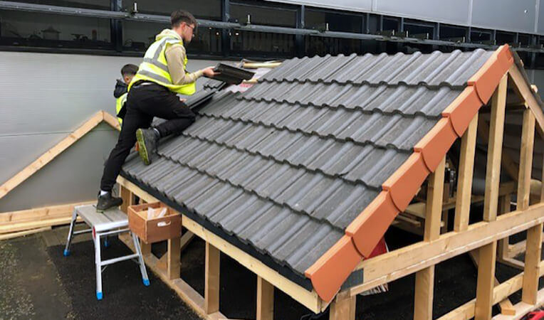 Roofing apprentices at Derwentside College